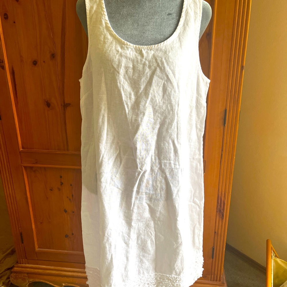 NWT Tommy Bahama Women’s White Linen Two Palms Ruffle Dress Size L/G (12/14)